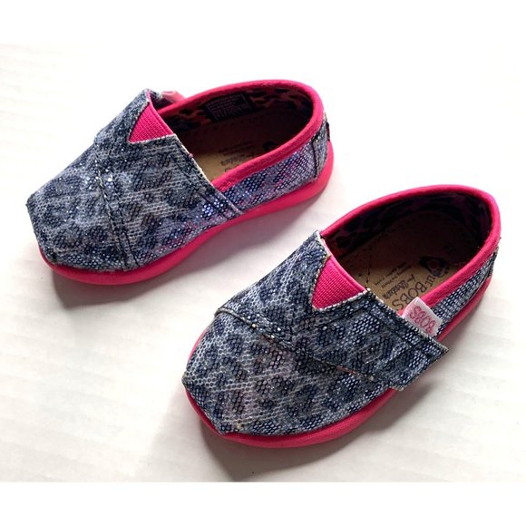 Bob Girls Baby Infant Size 4 Black Silver Sparkle Bling Flat Slip On Shoes Sneak - Picture 2 of 6